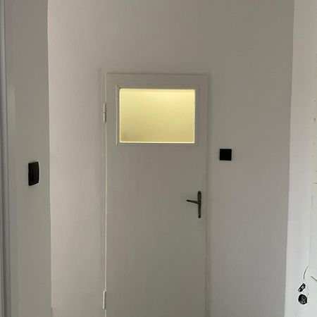 Apartament Piesza Apartment เคียลเซ ภายนอก รูปภาพ