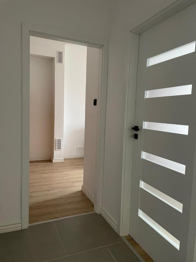 Apartament Piesza Apartment เคียลเซ ภายนอก รูปภาพ